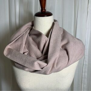 V. Marie Clothing Co. Herringbone Infinity Scarf Pale Pink‎ Ivory